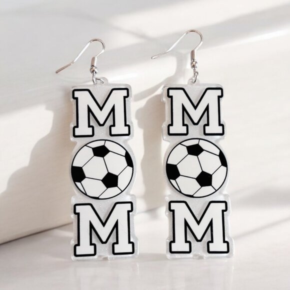 SOCCER MOM DANGLE EARRING - Picture 1 of 4
